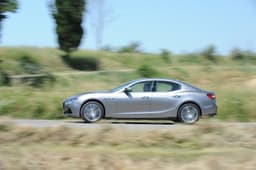 New Maserati Ghibli photo gallery